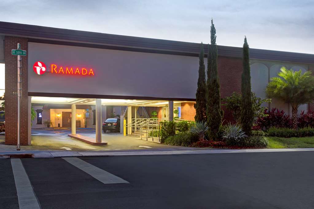 Hôtel Ramada By Wyndham Miami Springs/Miami International Airport Extérieur photo